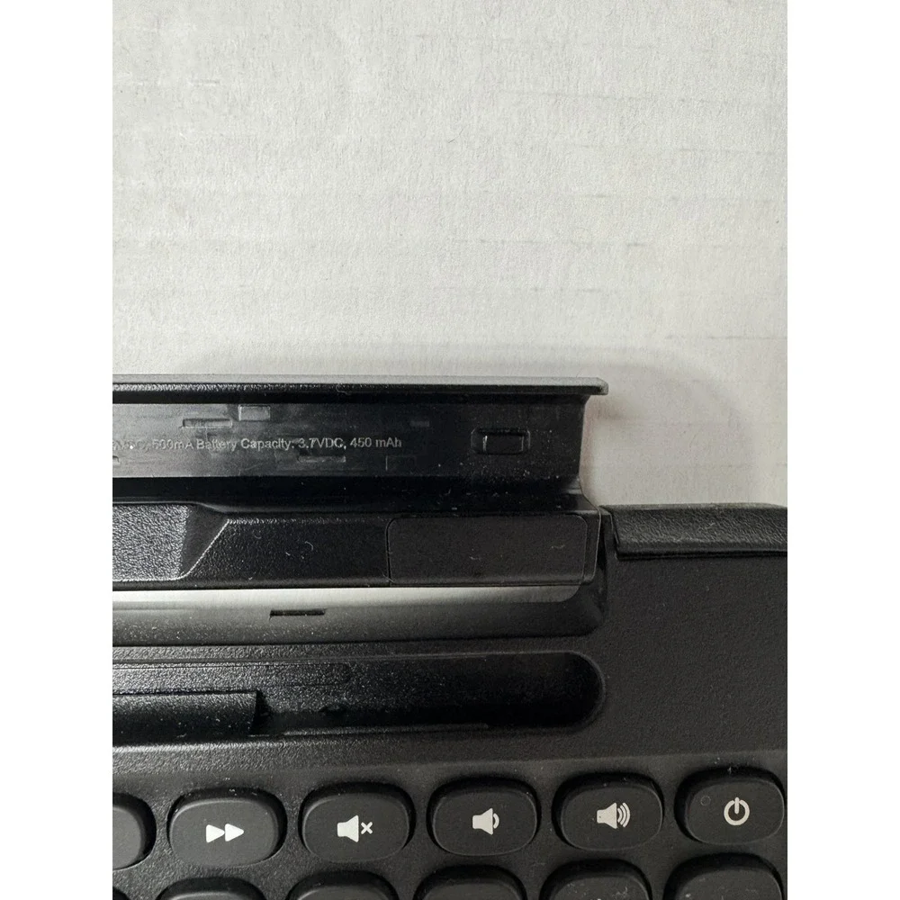 Zag QWERTY‎ iPad Tablet Keyboard 10.25 inches Untested